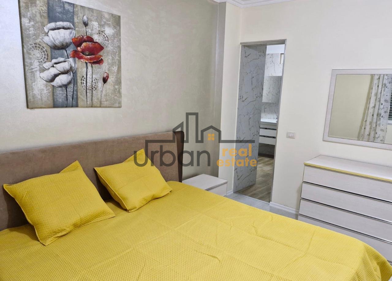Shitet, Apartament 3+1+2 , Xhamlliku , Tiranë - 209,000€ | 126.3 m²