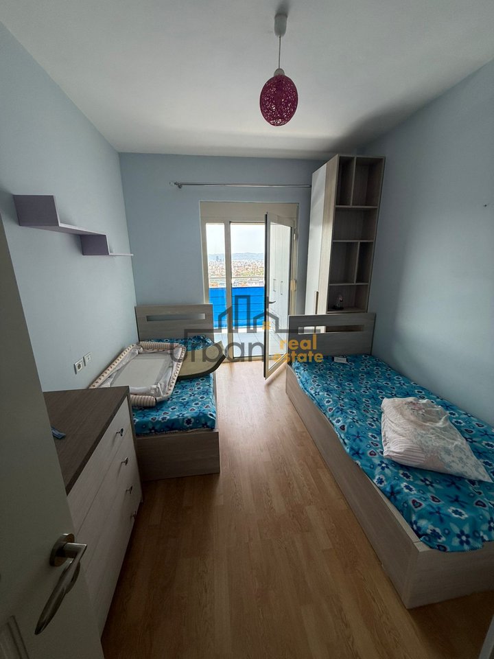Shitet,  Apartament 2+1, Pallatet e Tom Doshit, Tiranë - 130000€ | 97.2 m²