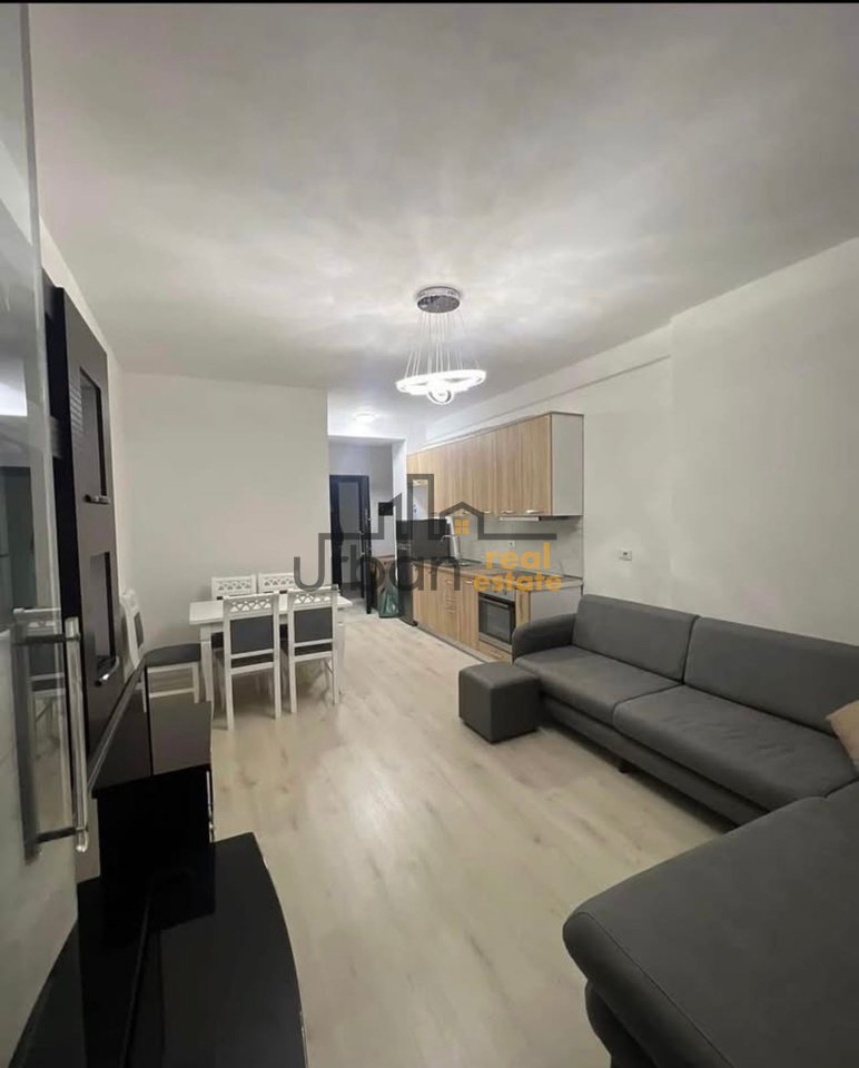 Qera, Apartament 1+1 , Astir, Tiranë - 500€ | 65 m²