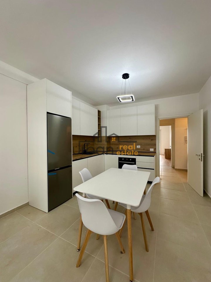 Qera, Apartament 2+1, Univers City, Tiranë - 50000 leke | 98 m²