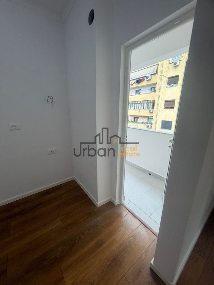 Shitet,  Apartament 1+1,  Porcelan, Tiranë - 98,000€ | 54 m²