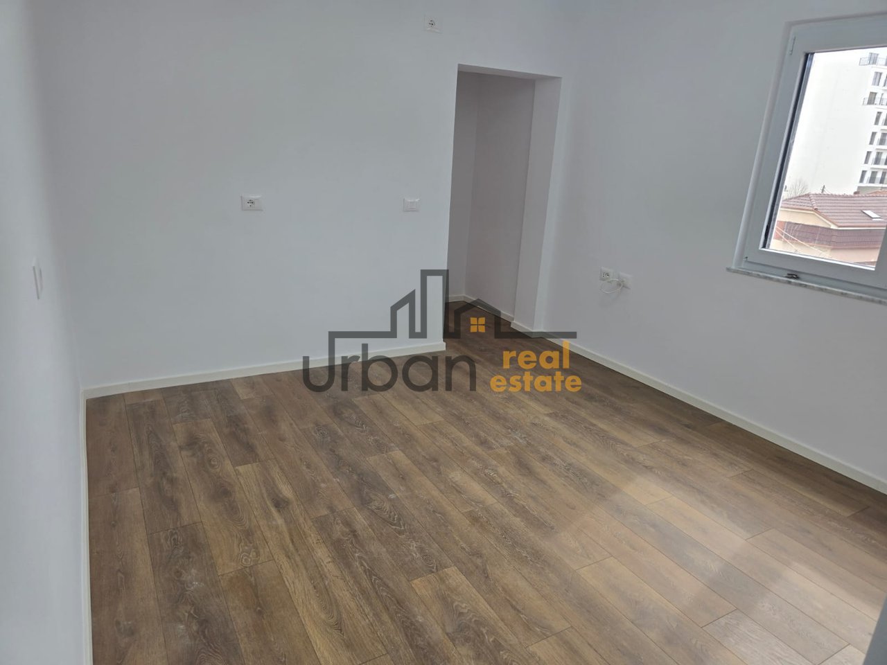 Shitet, Apartament 1+1, Shkolla e Kuqe, Tiranë - 122,000€ | 40 m²