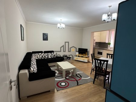 Qera,  Apartament 1+1 , Përballë Shkollës “Besnik Sykja”, Tiranë - 55,000 lekë  | 70 m²