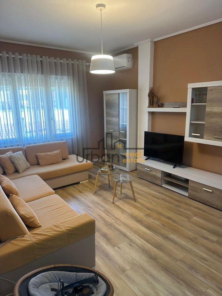 In affitto, Appartamento 2+1, Dry Lake, Tirana - €700 | 87 m²