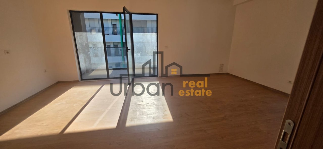 Shitet,  Apartament 2+1+2,  Rruga 5 Maji, Tiranë - 156,800€ | 112 m²