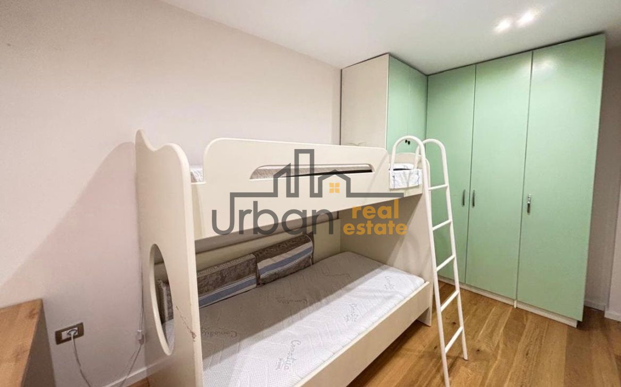 Qera, Apartament 3+1 , Rruga Dervish Hekali, Tiranë – 850€ | 100 m²