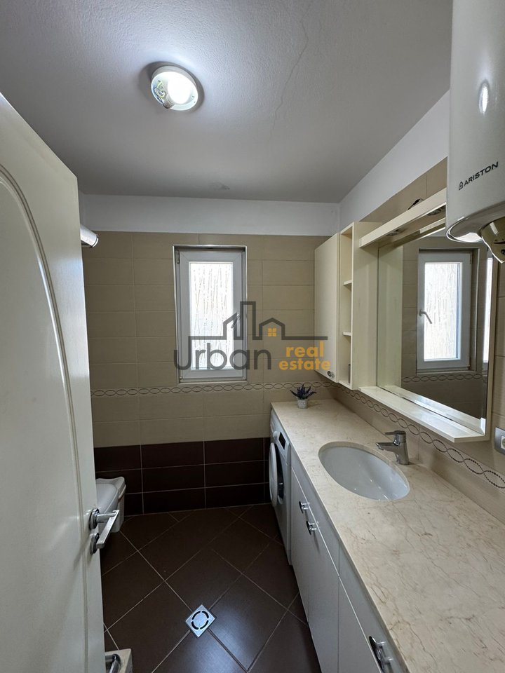 Qera,  Apartament 1+1 , Përballë Shkollës “Besnik Sykja”, Tiranë - 55,000 lekë  | 70 m²