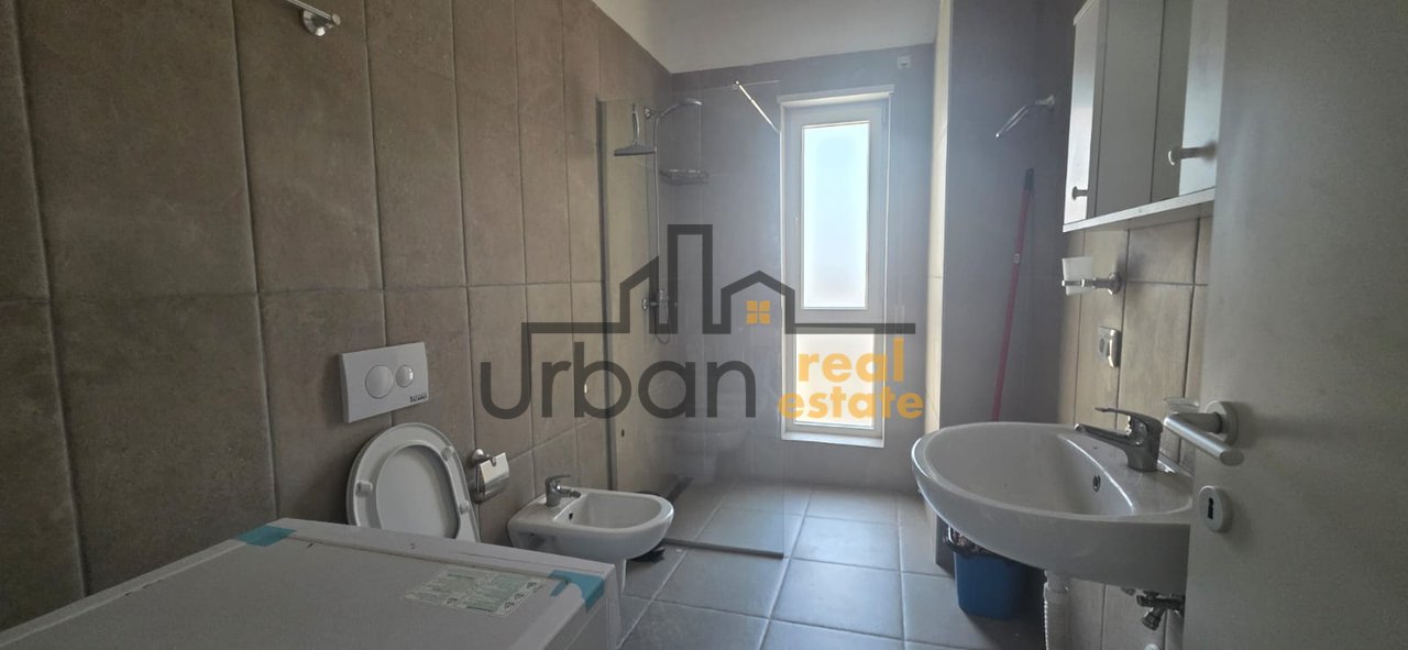 Qera, Apartament 2+1+2 ,Ish Dogana, Tiranë - 600€ | 100 m²