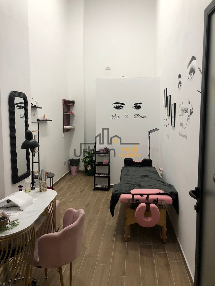 Qera , Ambient Biznesi , Don Bosco, Tiranë - 35.000  Lekë  | 20 m²