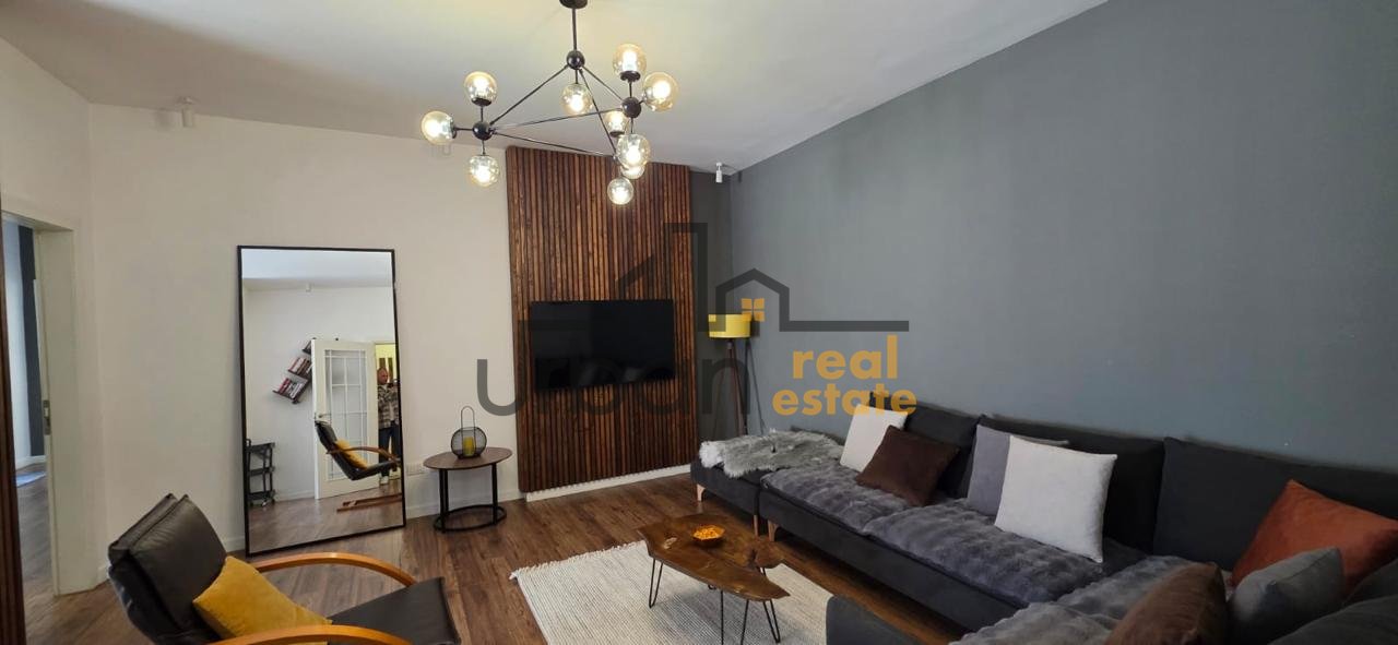 Qera, Apartament 2+1+2+Post Parking,  Kopshti Zoologjik, Tiranë - 800€ | 110 m²