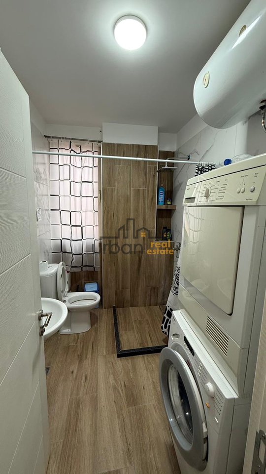 In affitto, Appartamento 3+1, Giardino Botanico, Tirana - 550€ | 92 m²