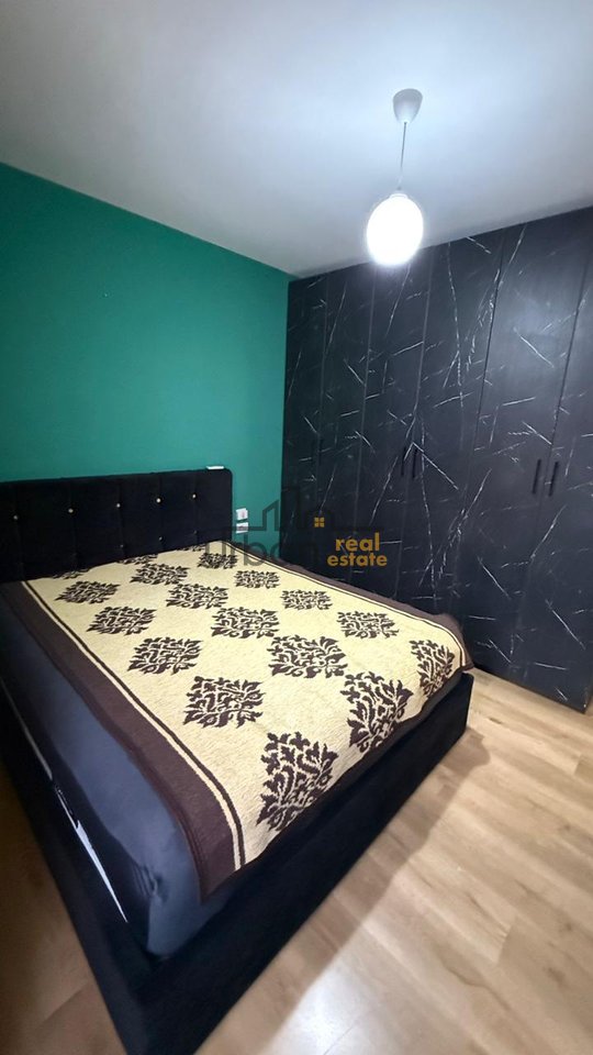 In affitto, Appartamento 3+1, Giardino Botanico, Tirana - 550€ | 92 m²