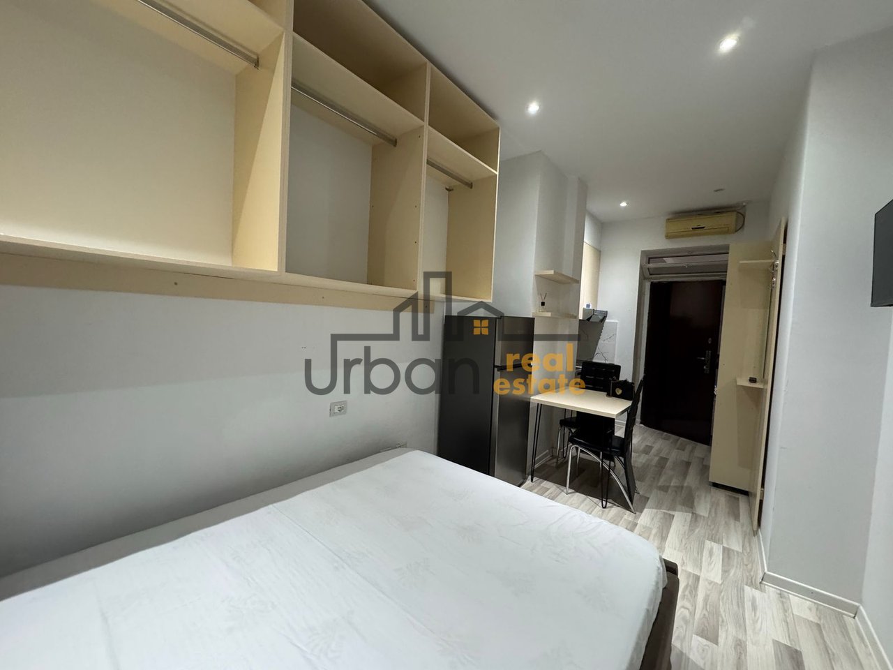 In affitto, monolocale, Via Barricades, Tirana - €420 | 45 m²
