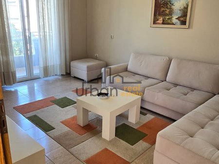 Shitet, Apartament 1+1+ Kuzhin e Vecuar, Rruga Muhamet Gjollesha , Tiranë - 158.000 Euro| 65 m²