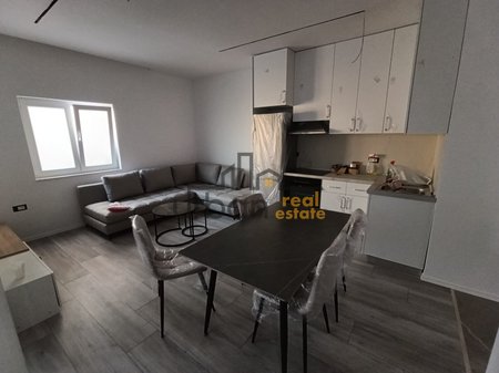 Qera, Shtëpi Private,  1+1 , Kodra e Priftit, Tiranë - 45,000 Lekë | 55 m²