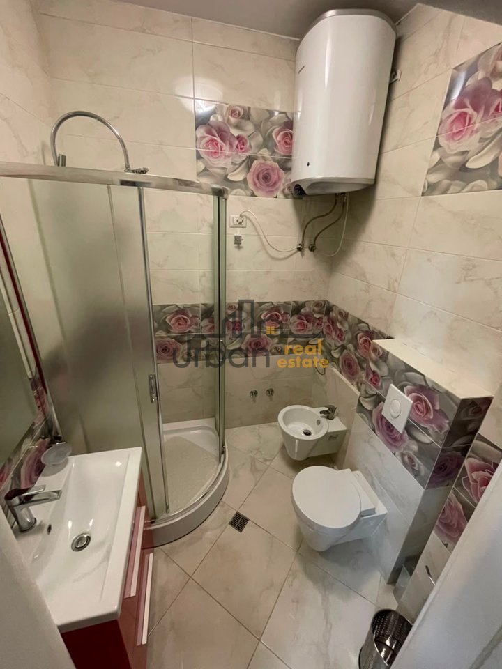 Rent, Apartment 1+1, Tefta Tashko Street, Tirana - 70,000 Lek| 60 m²