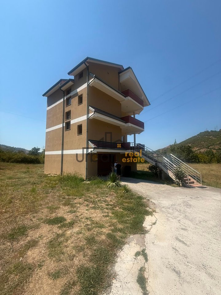 In vendita, Terreno+Edificio, Vicino a TEG, Tirana - 150.000.000 Lek| 11800 m²