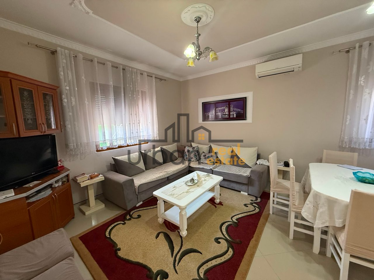 Shitet Vilë 2 kateshe te Treshi, Rruga Kastrioteve, Tiranë - 290000€ | 114 m²
