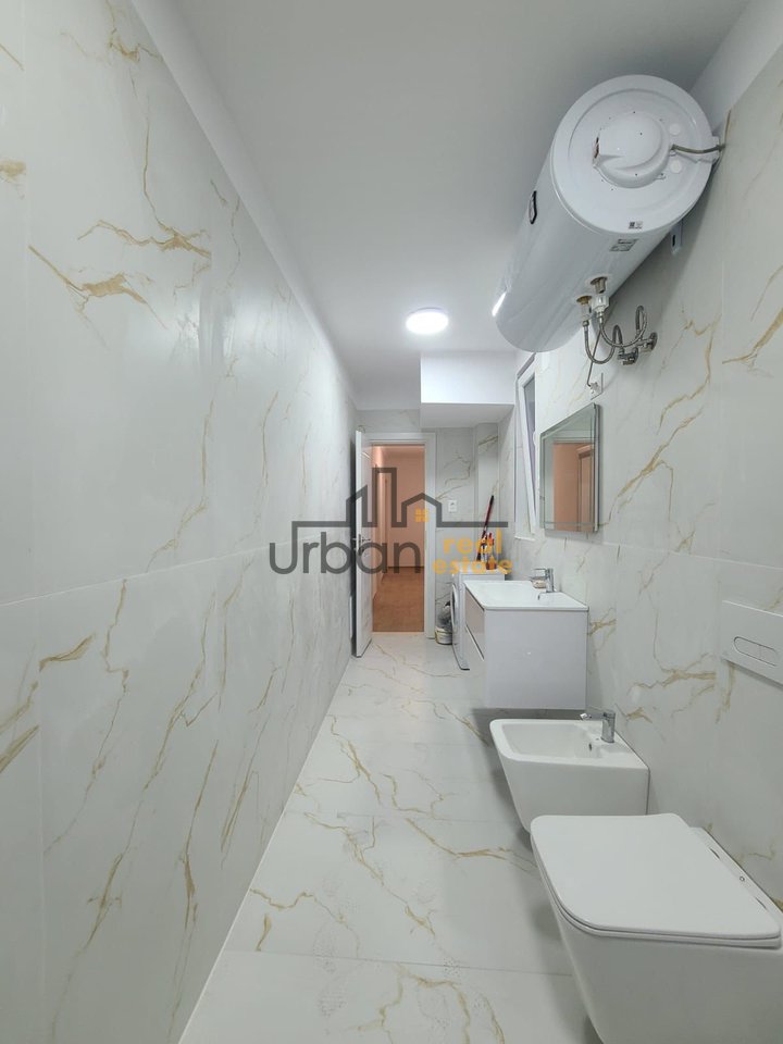 Rent, Apartment 2+1+2 , Center , Tirana - 1000€ | 88 m²