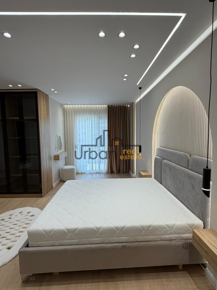 For sale, 2+1+2 Apartment, Astir, Tirana - 16,500,000 Lek| 108.7 m²