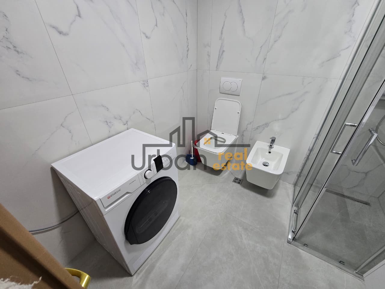 Qera,  Apartament 2+1+2, Rruga e Kosovarëve, Tiranë - 800€ | 105 m²
