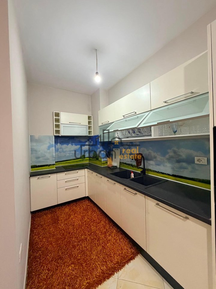 Qera, Apartament 2+1,  Yzberish, Tiranë - 49.000 Lekë | 90 m²