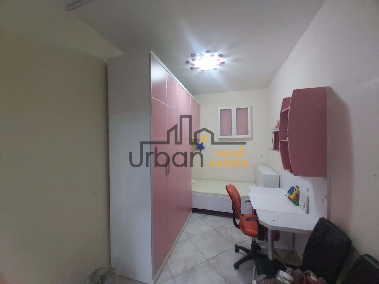 Qera, Apartament 2+1, Kopshti Zoologjik , Tiranë - 700 € | 70m²