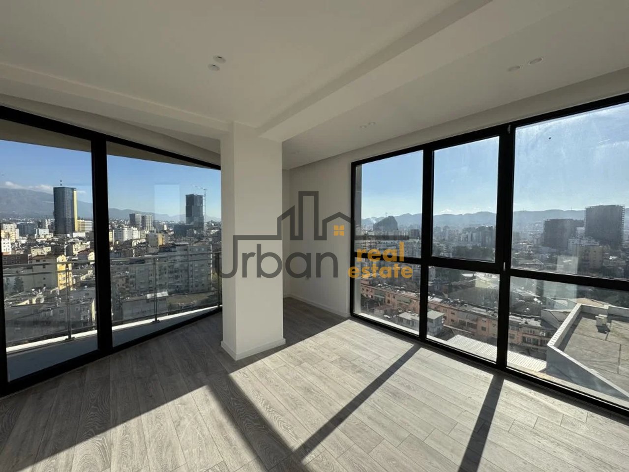 Qera, Apartament 2+1+2 ,Mine Peza , Tiranë - 1000€ | 104 m²