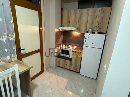 Qera, Garsoniere,  Rruga 5 Maji, Tiranë - 35.000 Lekë | 30 m²