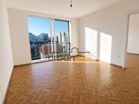 Qera,  Apartament 1+1 , Rruga e Dibrës, Tiranë - 60.000 Lekë | 72 m²