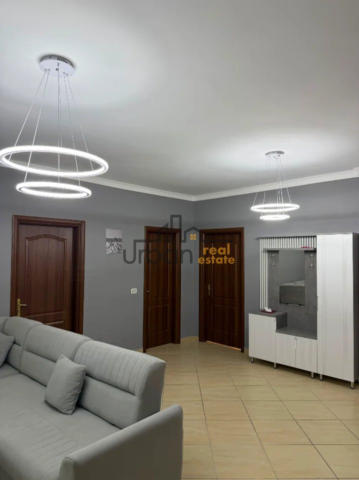 Qera,  Apartament 2+1+2 , Kodra e Diellit, Tiranë - 750€ | 108 m²