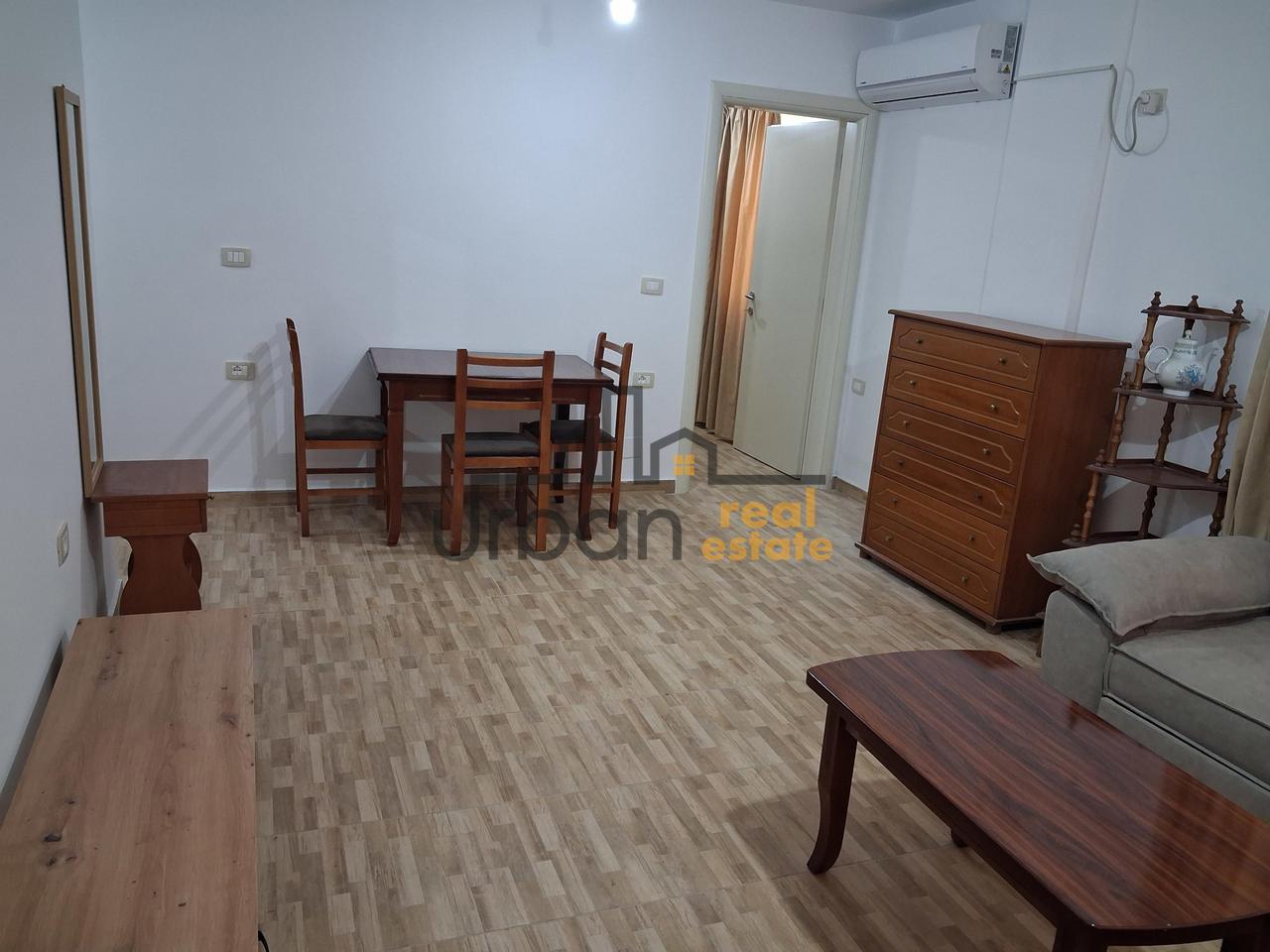 Qera, Apartament 2+1+Post Parking , Kodra e Priftit, Tiranë - 40.000 Lekë| 70 m²