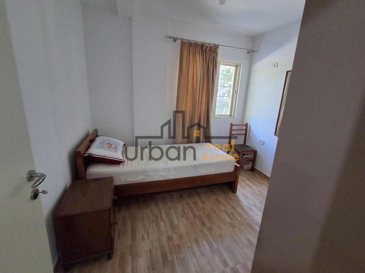 Qera, Apartament 2+1+Post Parking , Kodra e Priftit, Tiranë - 40.000 Lekë| 70 m²