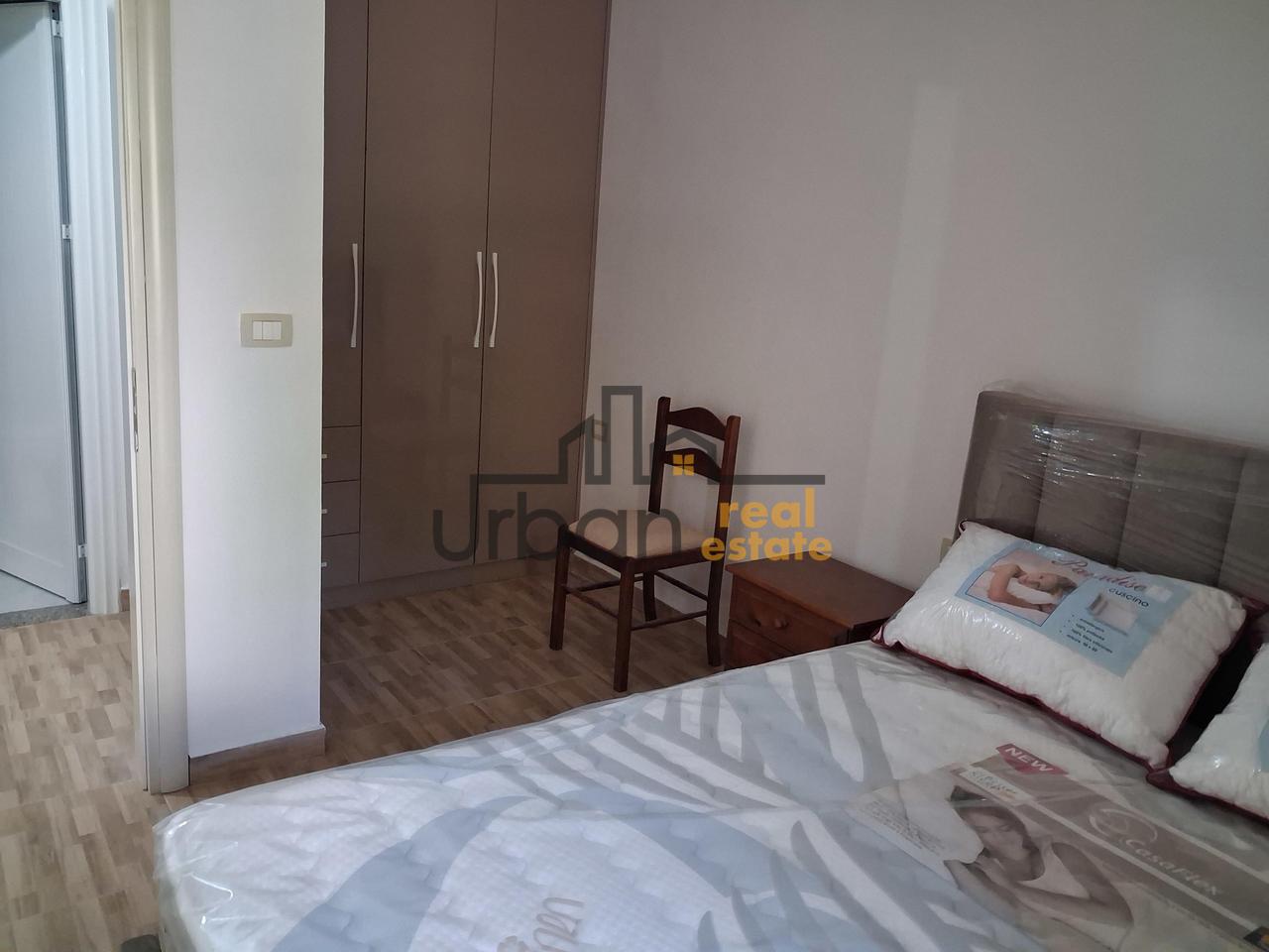 Qera, Apartament 2+1+Post Parking , Kodra e Priftit, Tiranë - 40.000 Lekë| 70 m²