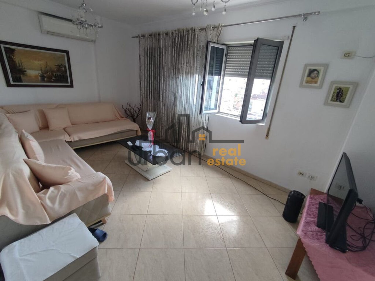 Qera,  Apartament 2+1+2,  Rruga Fortuzi, Tiranë - 70.000 Lekë | 110 m²
