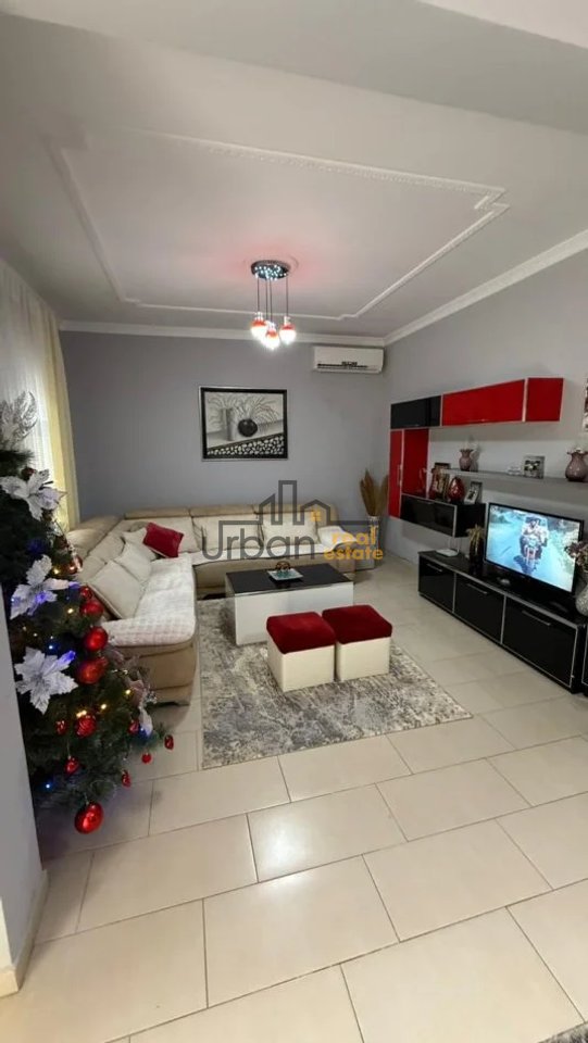 Shitet, Shtëpi private, 1-kateshe, Pezë, Tiranë - 150,000€ | 121.6 m²