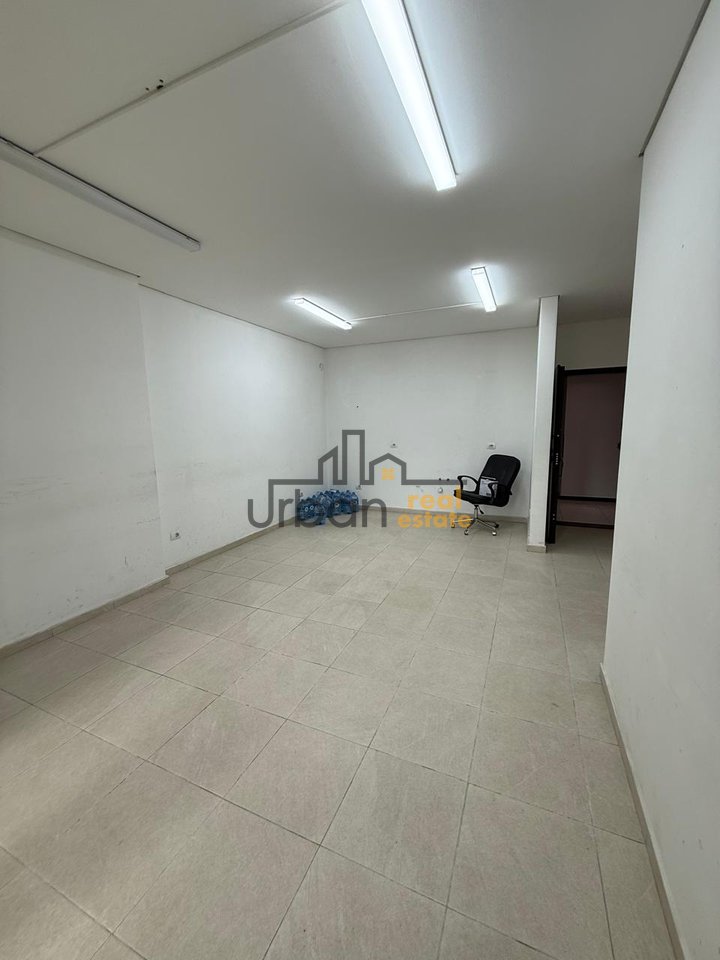 Qera, Apartament 1+1, Fabrika e Miellit, , Tiranë - 40.000 Lekë | 60 m²