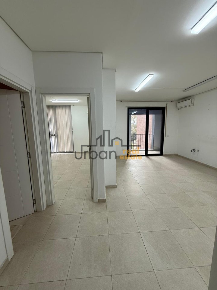 Qera, Apartament 1+1, Fabrika e Miellit, , Tiranë - 40.000 Lekë | 60 m²