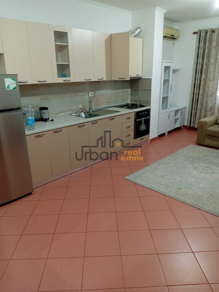 Rent, 2+1 Apartment, Fresku, Tirana - 42,000 Lek| 75 m²