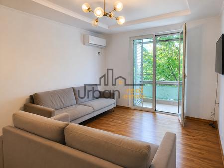 Qera,  Apartament 2+1 ,Sheshi Willson, Tiranë - 75.000 Lekë | 80 m²
