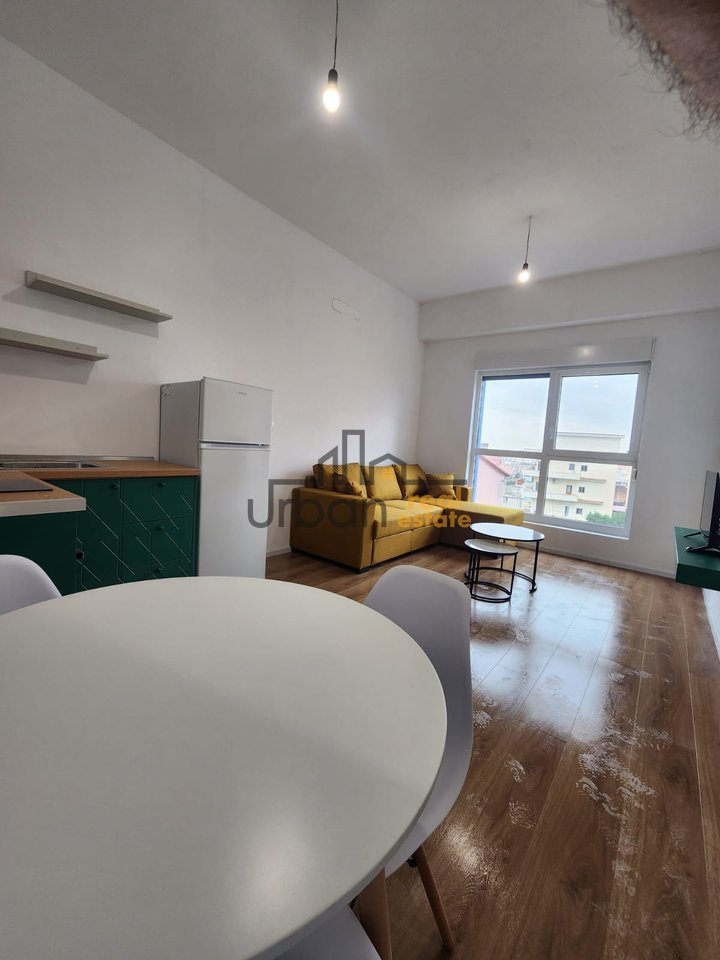 Qera, Apartament 1+1 , Kompleksi Kaimi, Tiranë - 38,000 Lekë | 55 m²