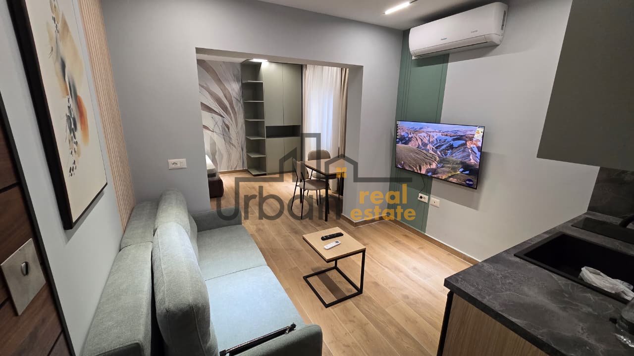 In vendita 3 monolocali + lavanderie, Mine Peza, Tirana - €255.000 | 84 m²