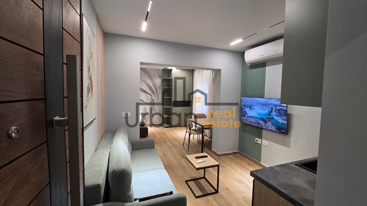 In vendita 3 monolocali + lavanderie, Mine Peza, Tirana - €255.000 | 84 m²