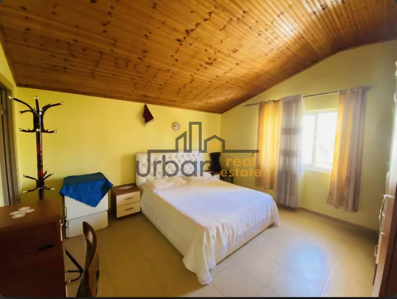 Shitet, Vilë 2-Katëshe, Plazh Iliria, Durrës - 250,000€ | 263 m²