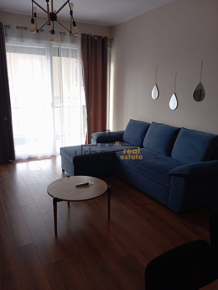 For rent, 2+1 Apartment, 5 Maji Street, Tirana - €700 | 100 m²