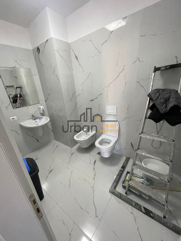 Qera, Apartament 2+1+2, Zogu i Zi, Tiranë - 850€ | 120 m²
