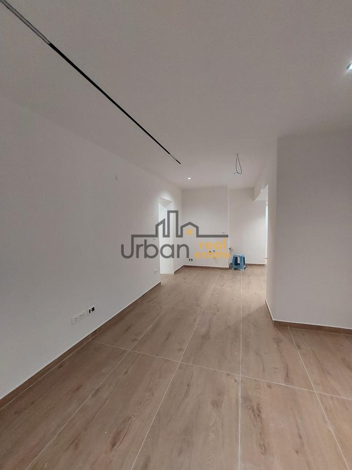 Qera, Dyqan, Prane Rruges Bardhyl, Tiranë - 500€ | 50 m²