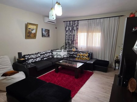 Shitet, Apartament 4+1+2 ,Ali Demi, Tiranë - 180000€ | 120 m²
