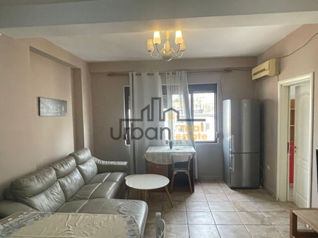 Qera, Apartament 3+1+2 , Mine Peza, Tirana - 700€ | 100 m²