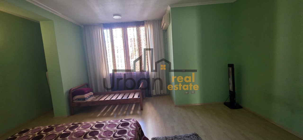 For rent, Apartment 2+1+2, Paris Commune, Tirana - 700€ | 110 m²